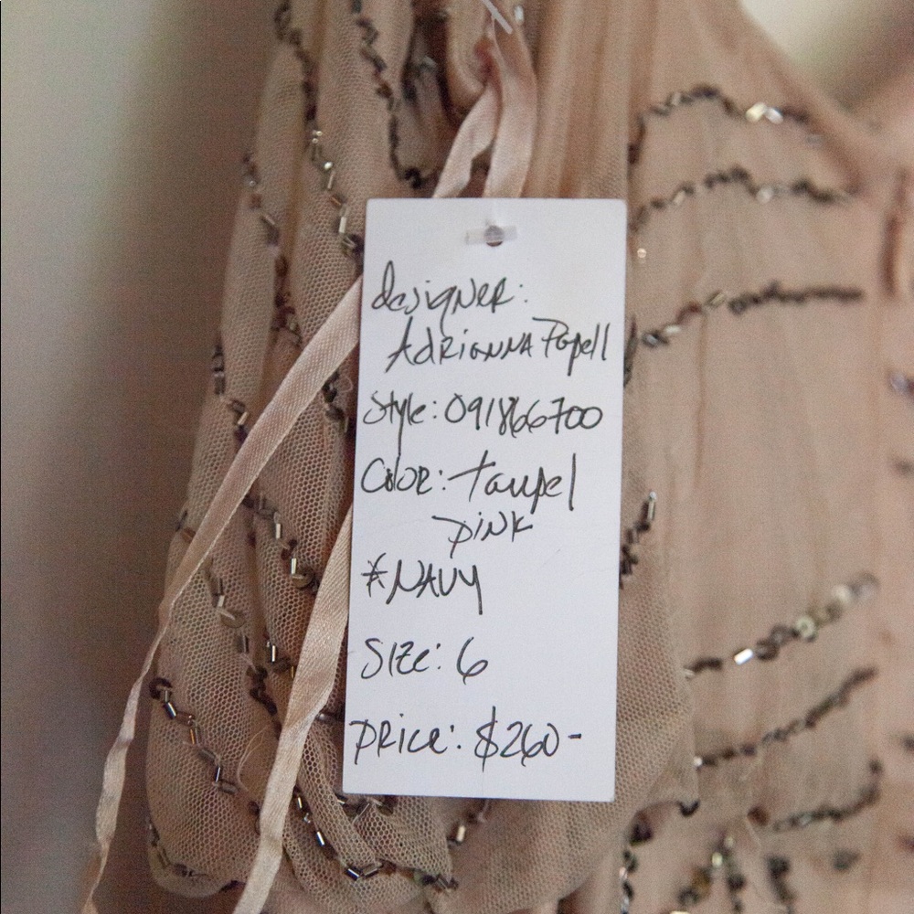 Adrianna Papell beaded dress - Picture 7 of 7
